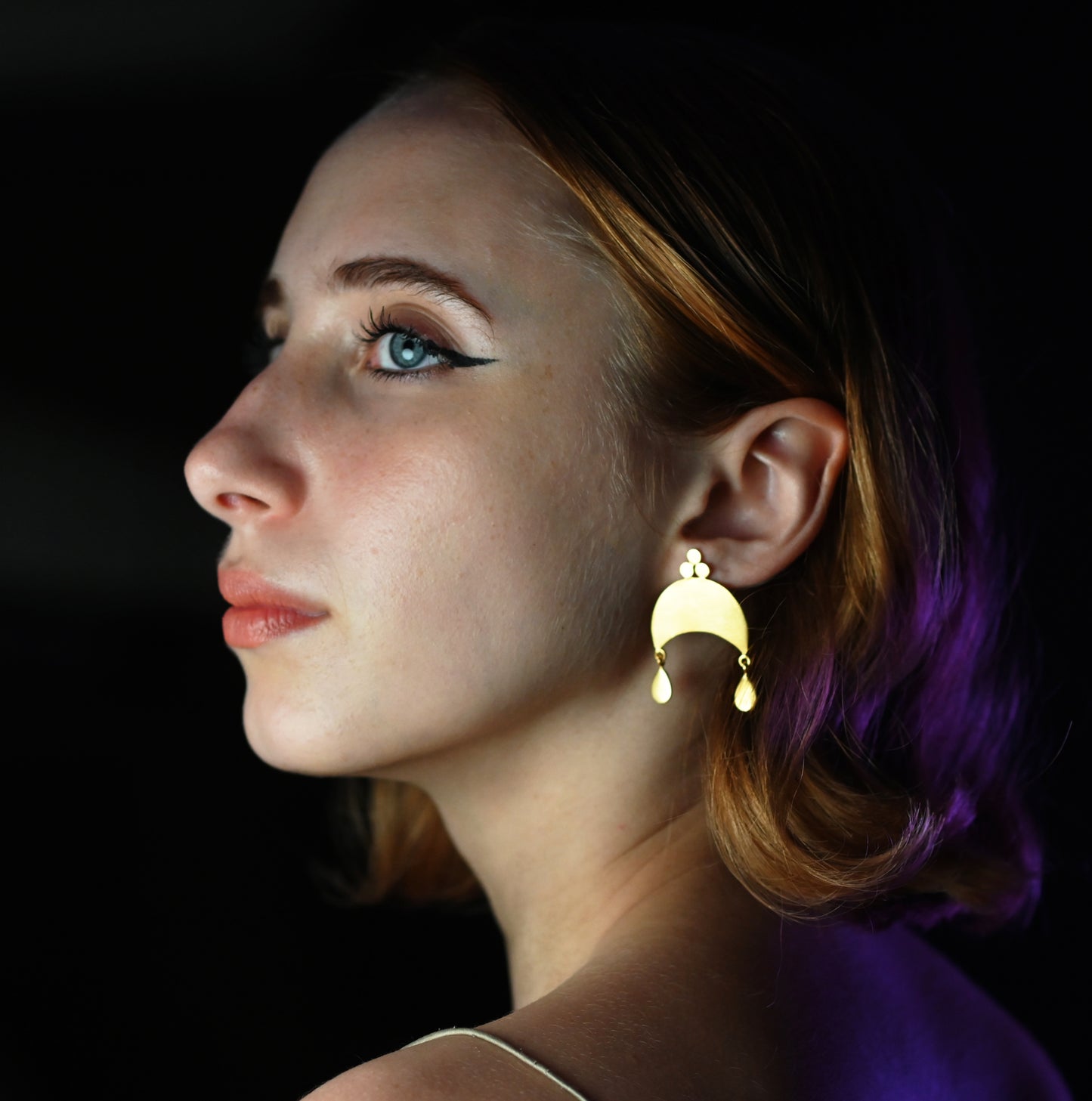 Euro Gold Moon Drop Stud Earrings B9