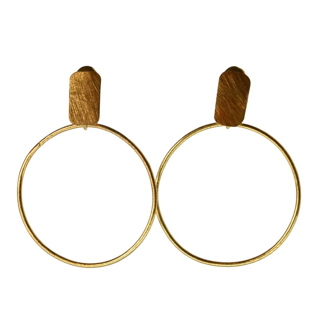 Euro Gold Stud Earrings B266