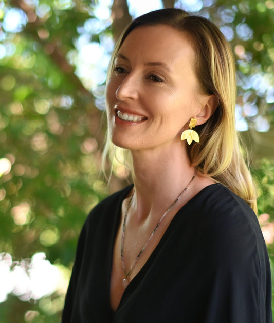 Euro Gold Earrings B105