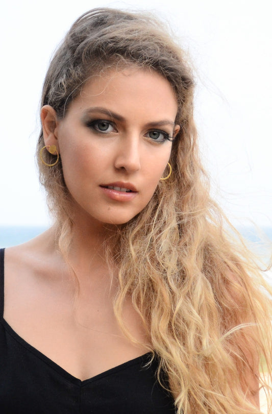 Euro Gold Oval Loop Stud Earrings B10