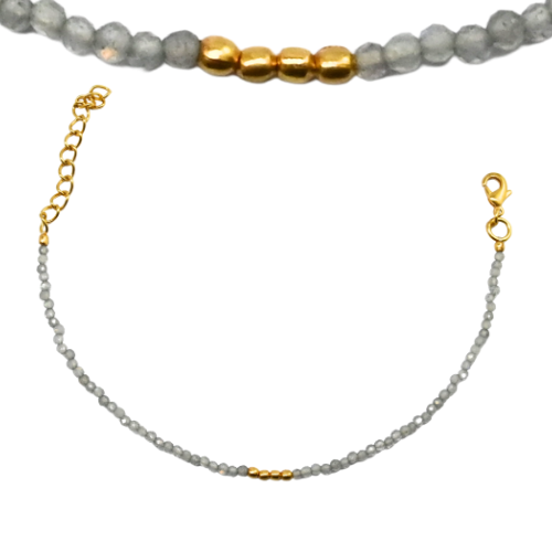 Euro gold feature on a Gemstone Bracelet A1GB