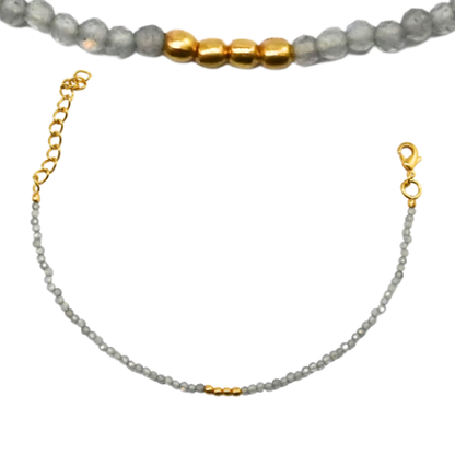 Euro gold feature on a Gemstone necklace A1G