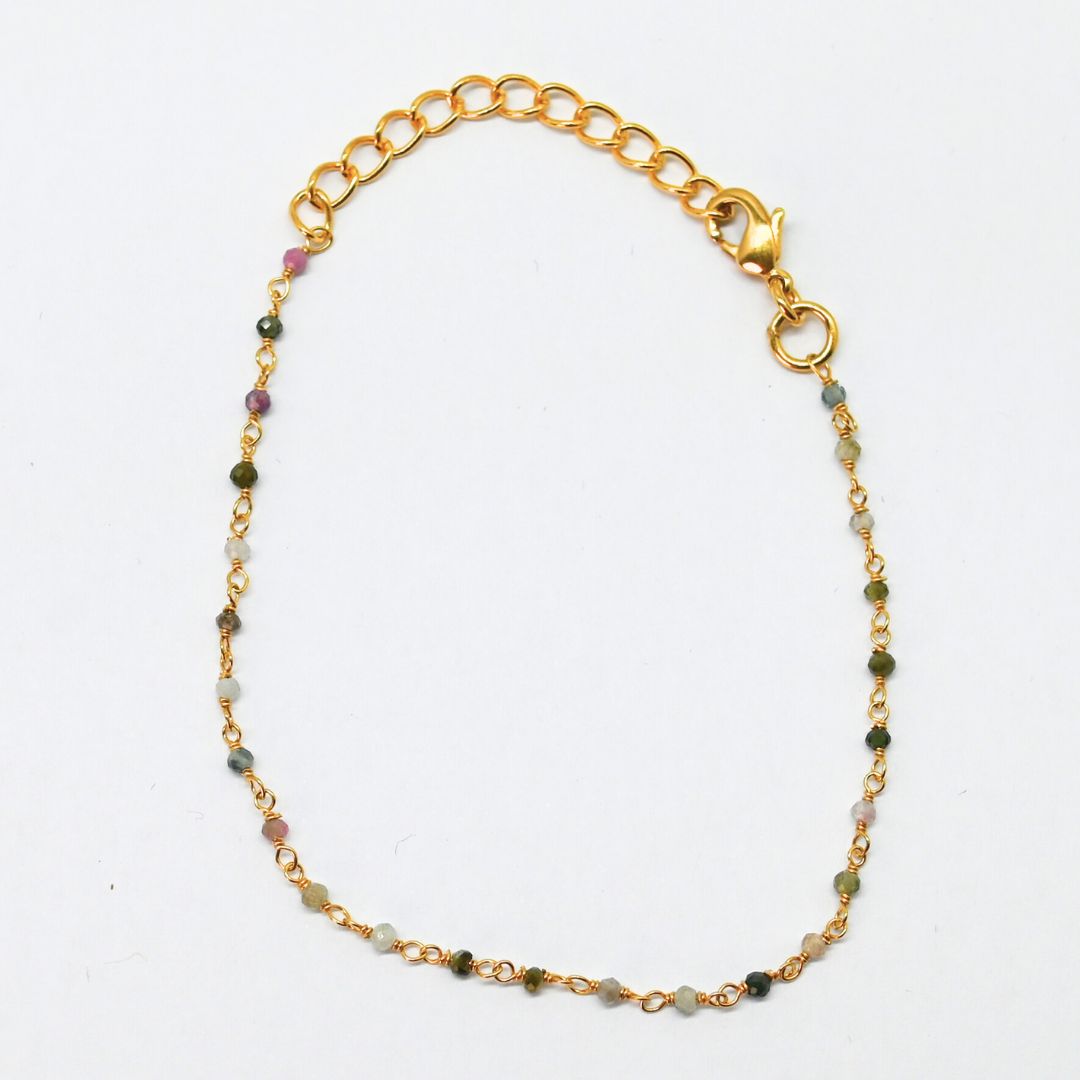 Euro gold and gem bracelet with gem varieties A1B.
