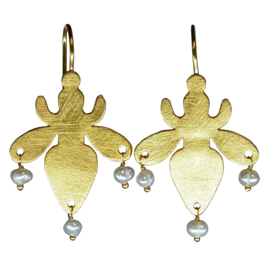 Euro Gold Queen Bee with pearl Earrings A188