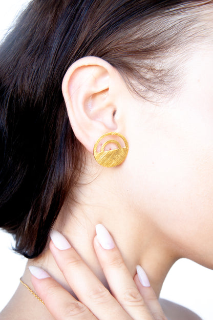 Euro Gold Earrings B152