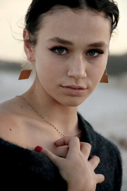 Euro gold and gem necklaces with many gem varieties A1A.