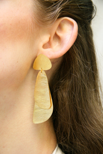 Euro Gold Earrings B118