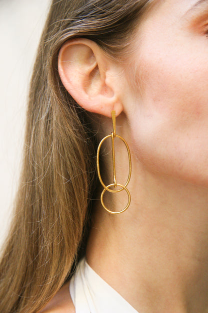 Euro Gold Earrings B144