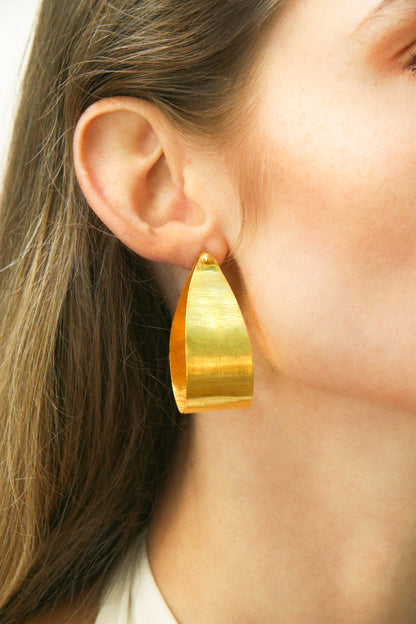 Euro Gold Wide Hoop Earrings B17