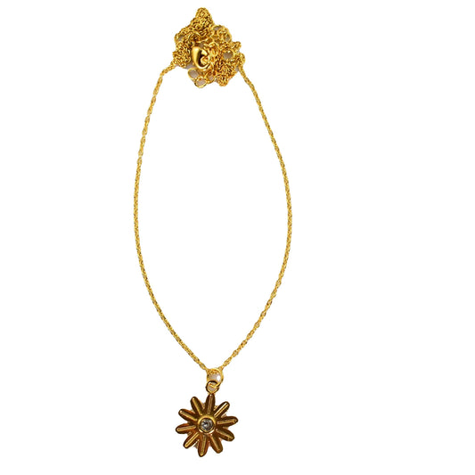 Euro gold and gemstone daisy necklace  A182