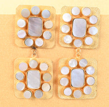 Diva Gold  Earrings Shell. 2 colourway's