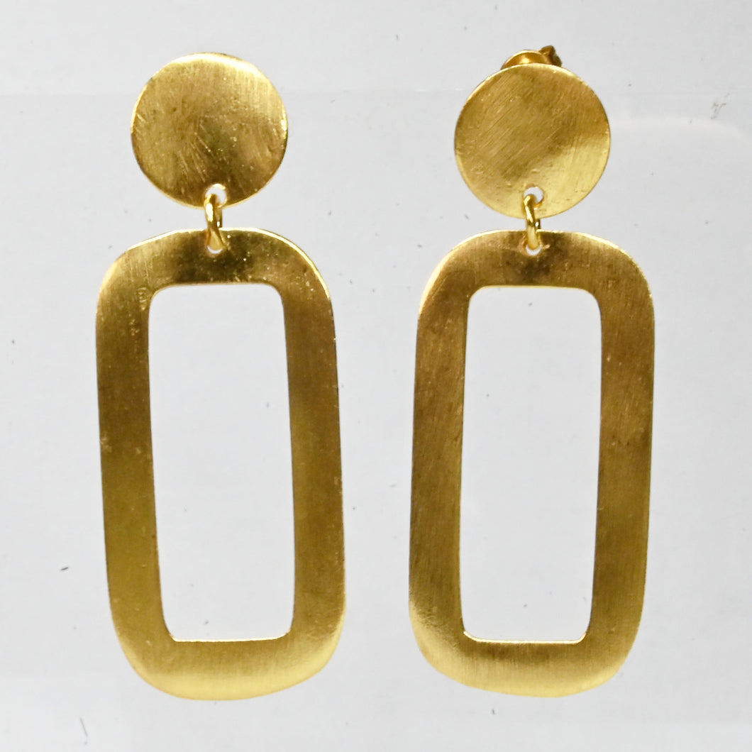 Euro Gold motif long hook Earrings B125