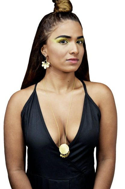 Euro Gold Daisy Drop Earrings B30