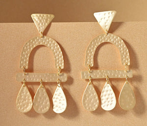 Diva Gold  Earrings