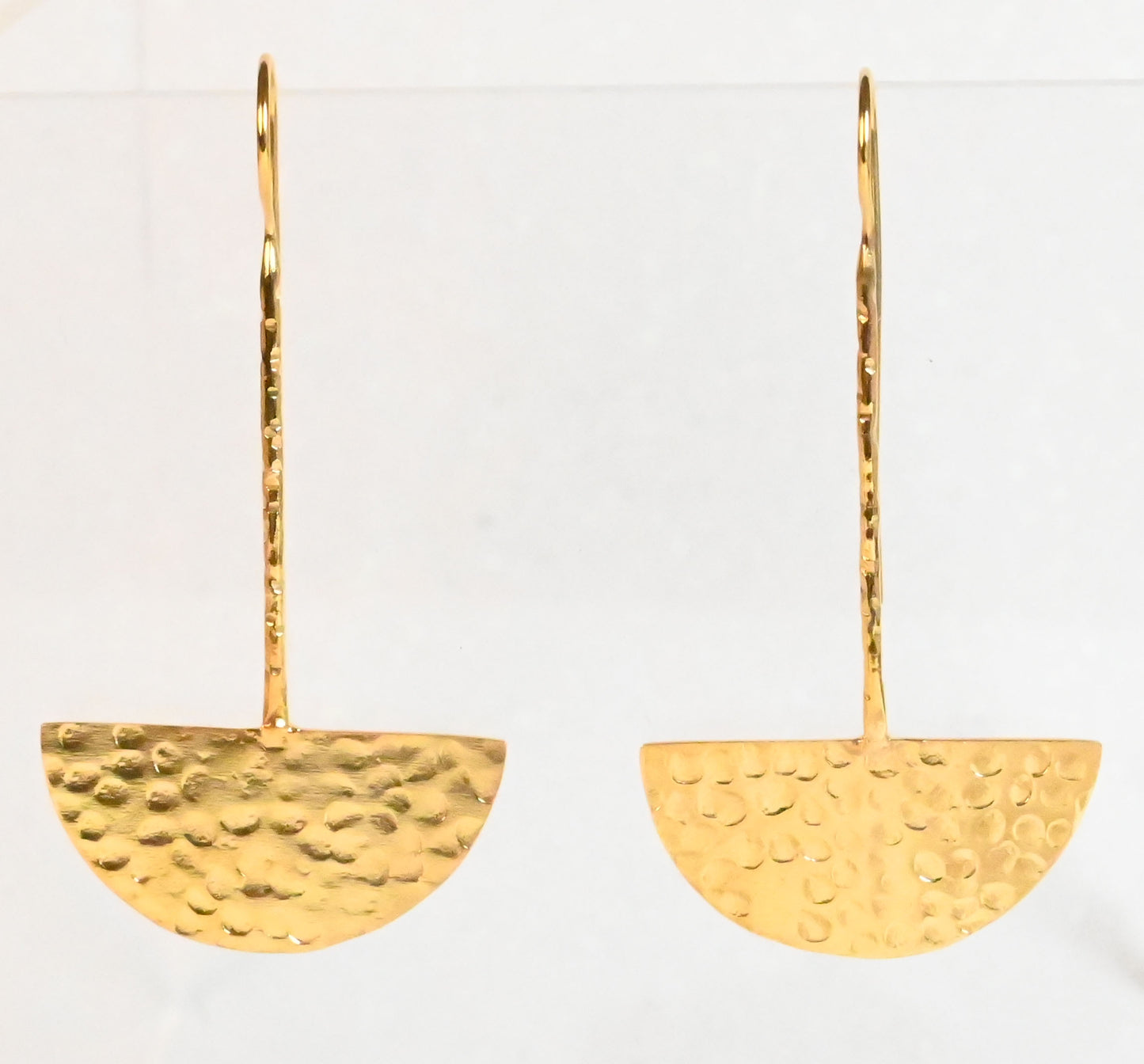 Euro Gold  Earrings B109