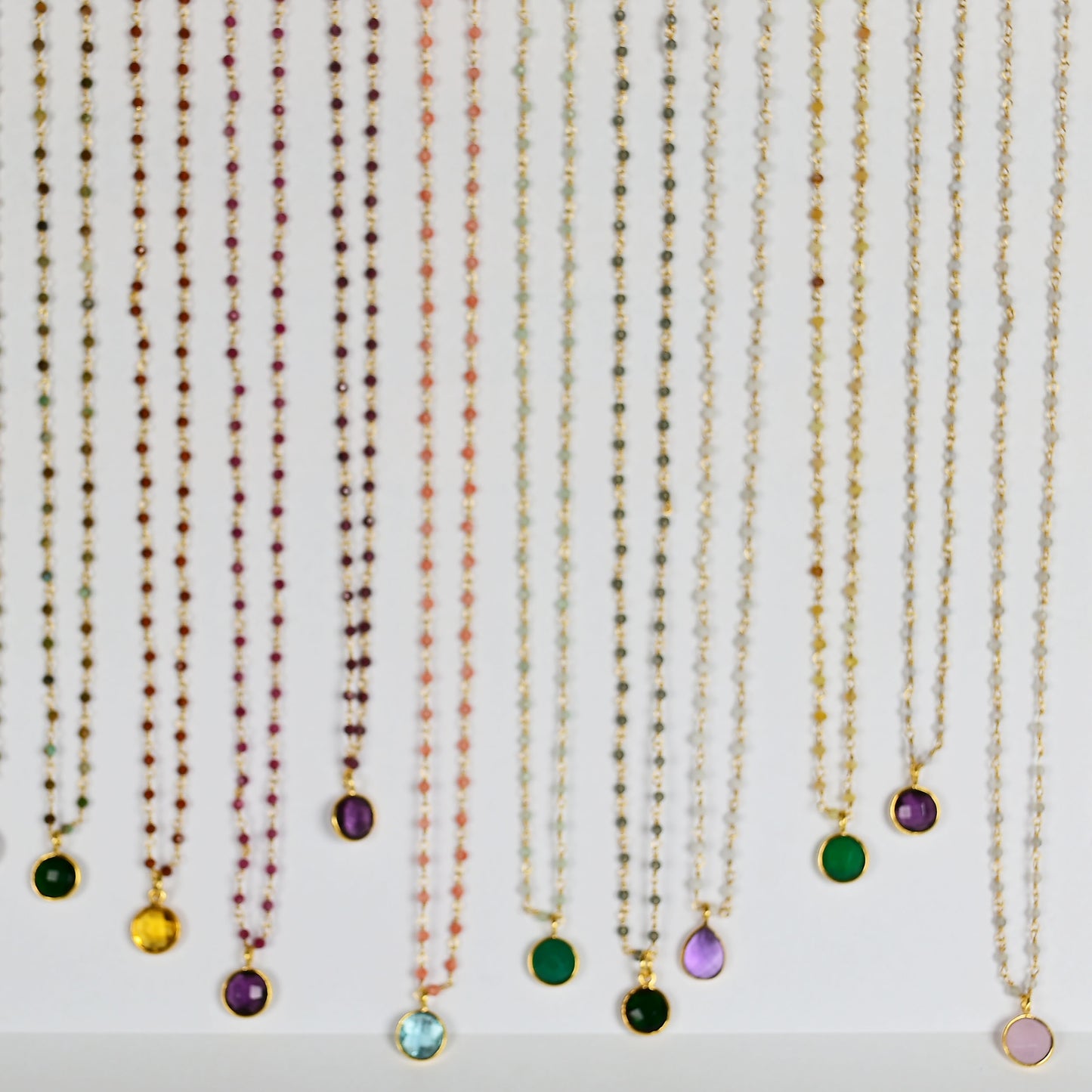 Euro Gold  Assorted Gemstones 45 cm plus 5 cm extender chain Necklace A1.