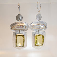 Biwa Pearl and Gemstone- Hook Earrings pattern finish Lux